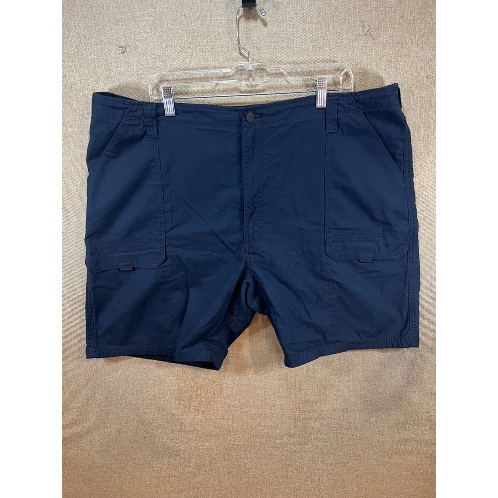 Magellan Outdoors Mens Cargo Shorts Navy Blue Size 42 NW934DS Utility Hiking